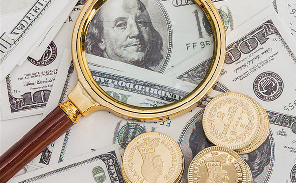 黄金再创历史新高后震荡加大，小非农数据将如何影响市场